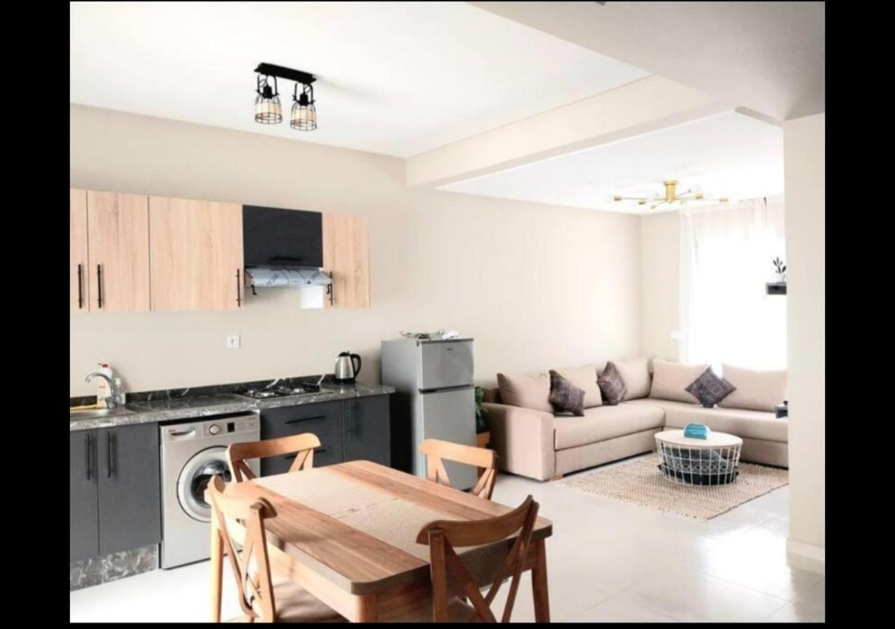 Appartement Cosy Proche Aeroport Deroua Eksteriør bilde